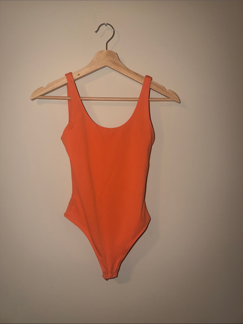 NWOT Babaton bodysuit